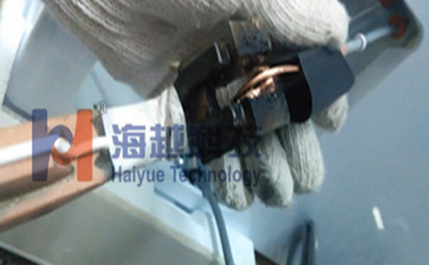 5個選擇中高頻感應加熱設備進行工業(yè)釬焊的原因
