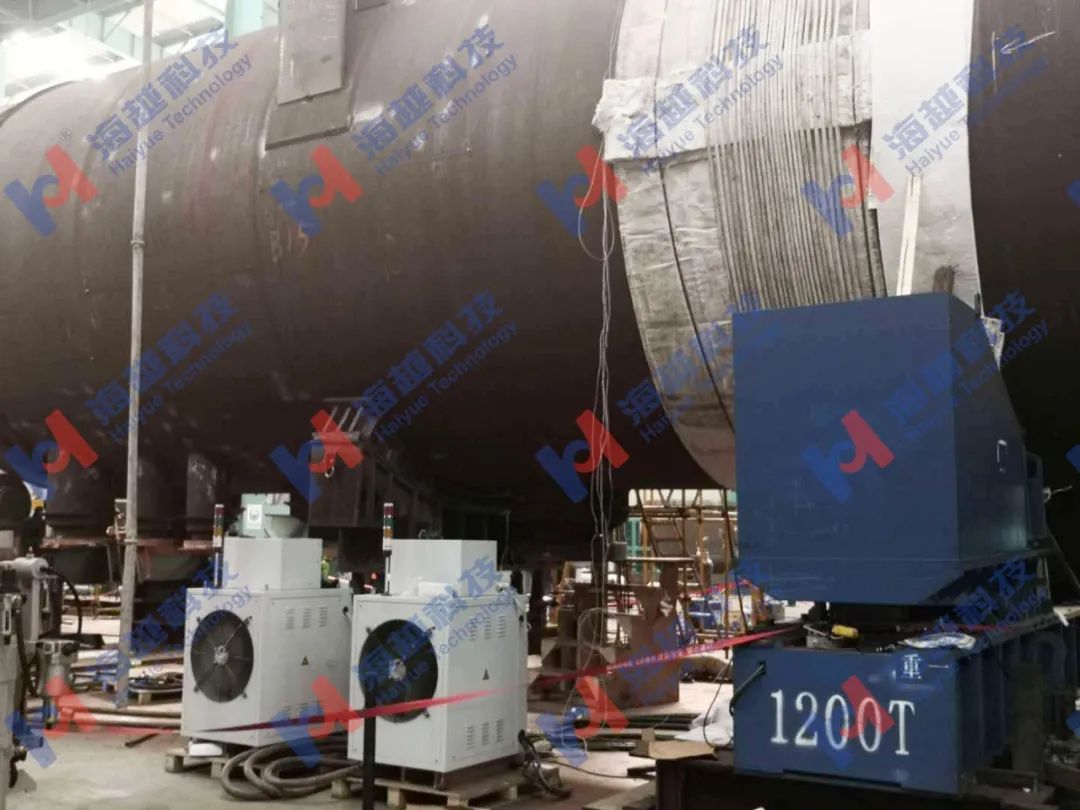 外徑5564mm，壁厚126+6（鈦復(fù)合板）mm，熱處理溫度560±10℃